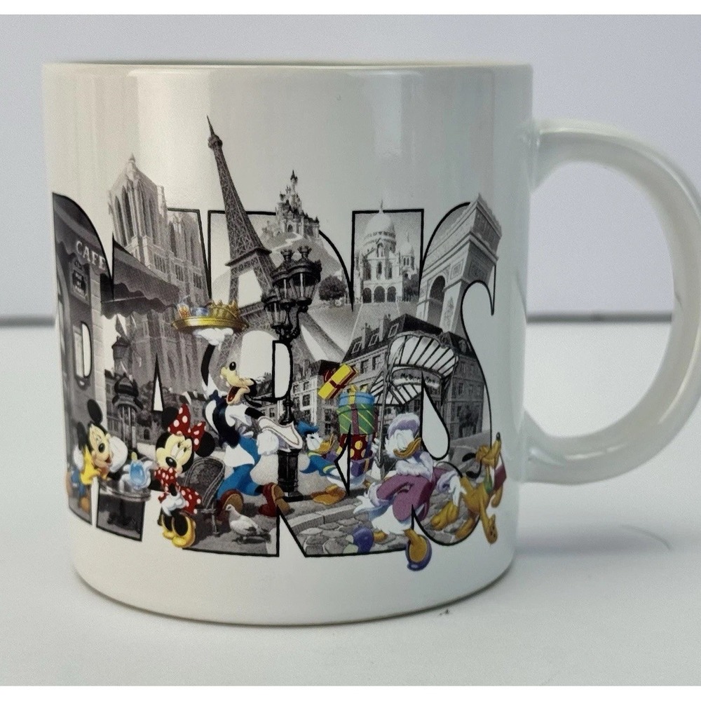 Disneyland Paris Mickey Minnie & Friend Disney Mug Cup Coffee Tea Drink